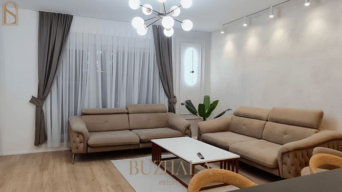 Banese me qira Rruga C- 85 m²