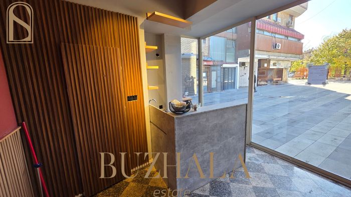 Lokal me qira – Qafa